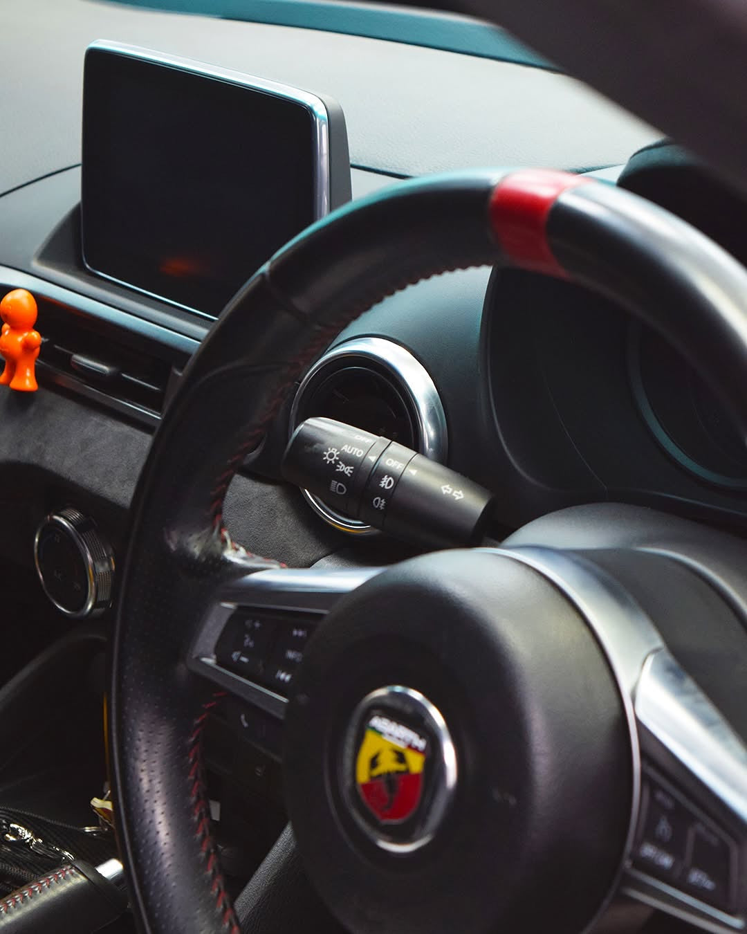 P3 Gauge - Fiat 124 Spider