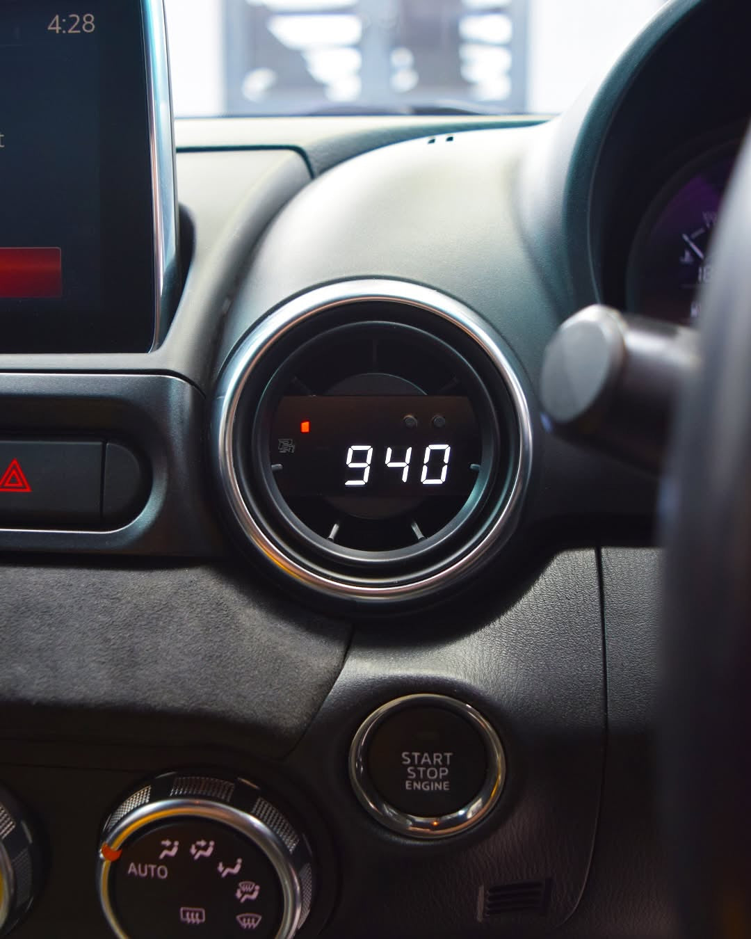 P3 Gauge - Fiat 124 Spider