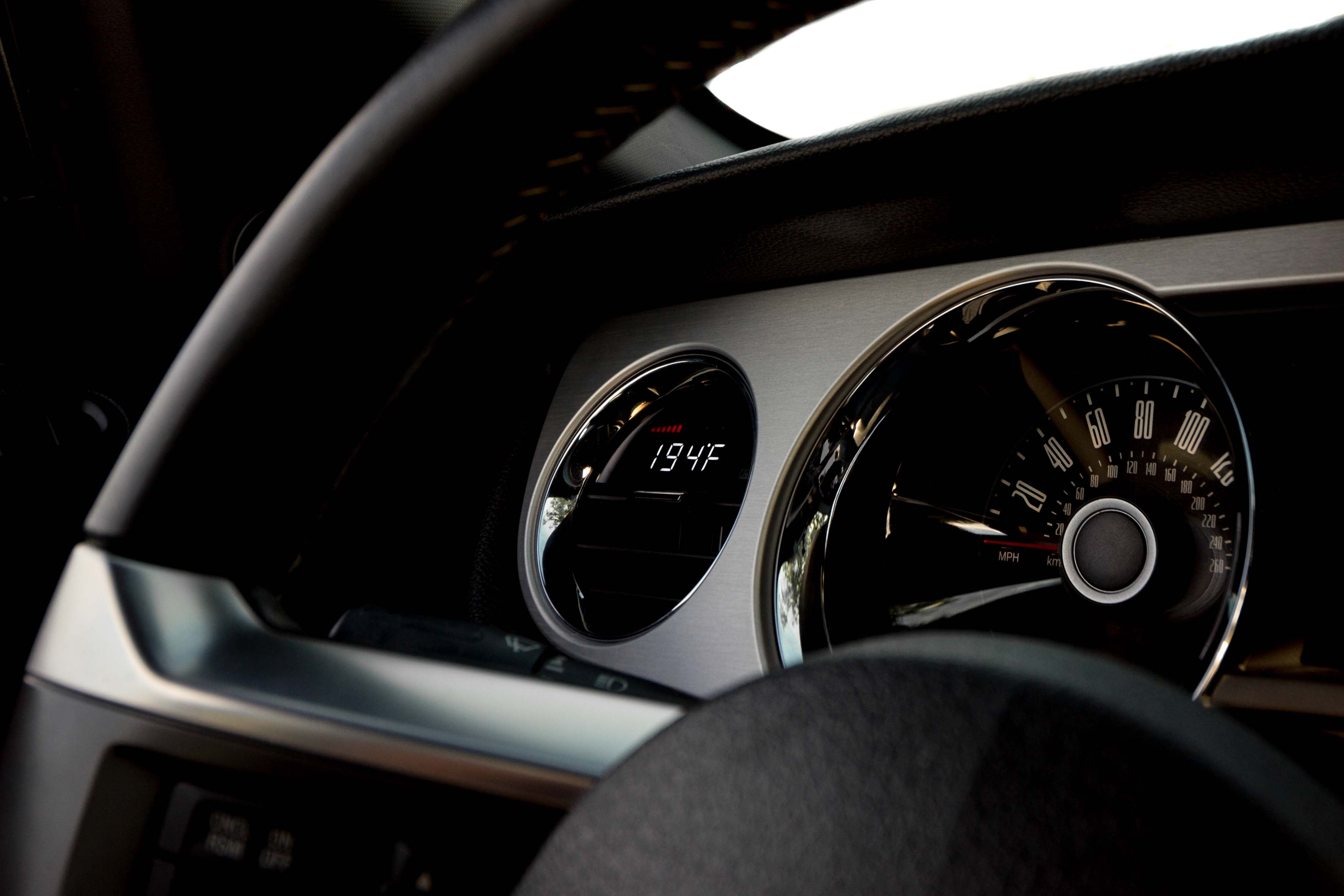 P3 Gauge - Ford Mustang (Gen 5)